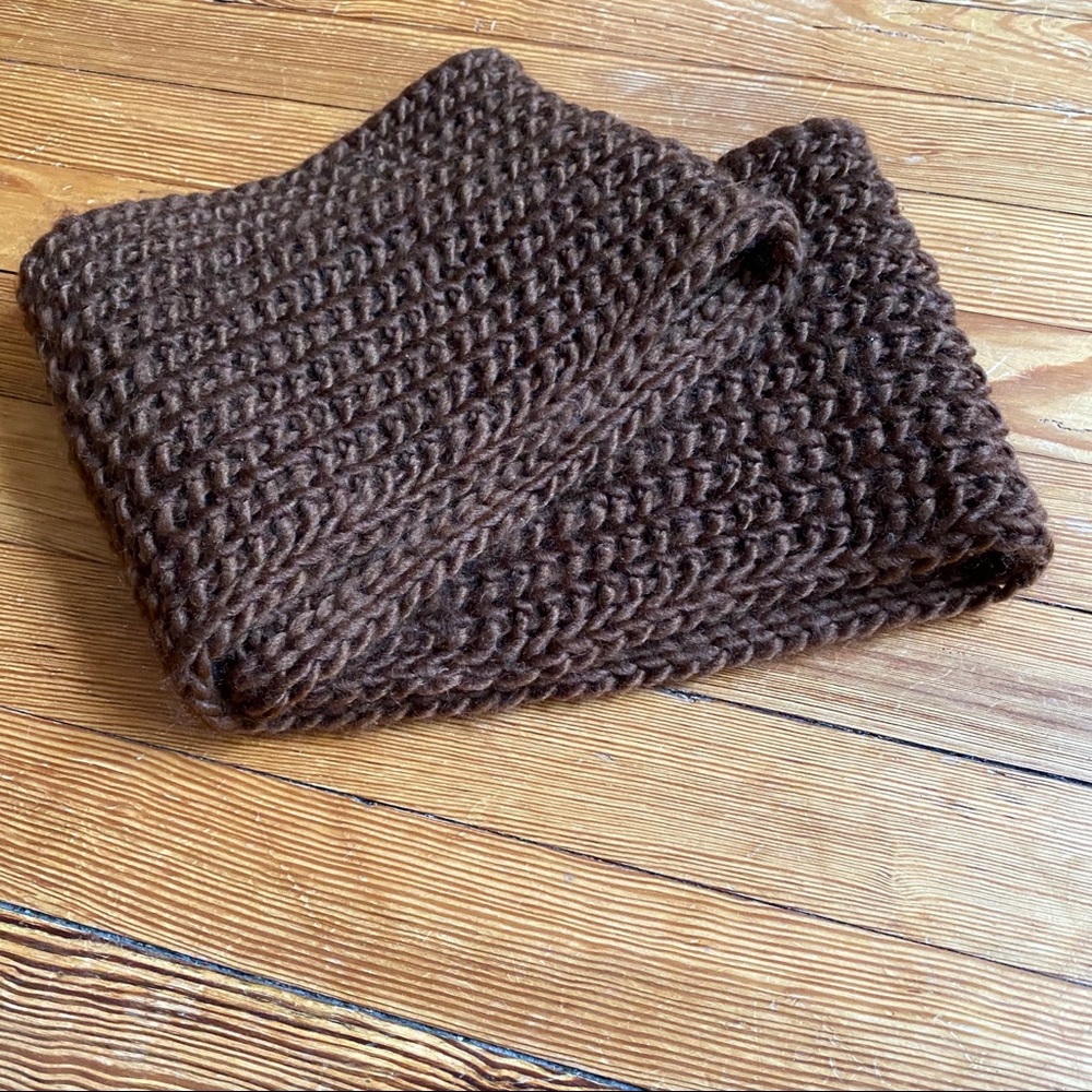 Knit Scarf - Brown